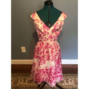 Vintage Designer Alfred Fiandaca Pink Floral 100% Silk V-Neck Dress, size 8